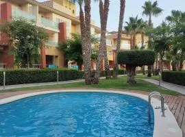 Apartamento en Hacienda del Alamo enfrente de la Piscina!