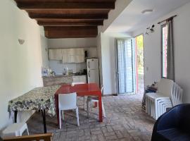 Hotel Ibarlucea，位于Ibarlucea的酒店
