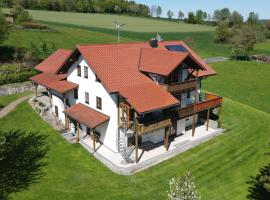 Ferienwohnung Dirscherl，位于提芬巴赫的酒店