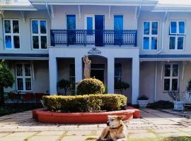 Silver Mist Guest House, Country Inn and Herberg，位于Kaapsehoop的乡间豪华旅馆