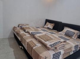 Dieng Puri Homestay，位于迪昂的酒店