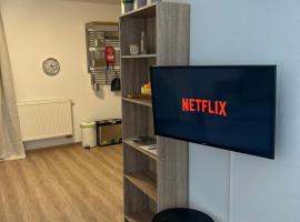 Urban Stay Kremsmünster Premium Apartment，位于克雷姆斯明斯特的酒店
