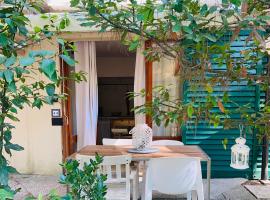 Home C 44 con posto spiaggia，位于伊拉克里亚马勒的酒店