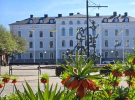 Vänerport Stadshotell i Mariestad，位于玛丽斯塔德的酒店