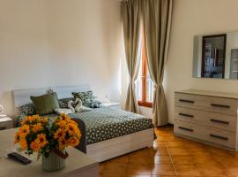 Santa Sofia Suite，位于Lendinara的酒店