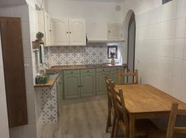 Casa Montagna，位于斯坎诺的酒店