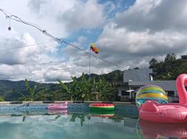 Hostel Cielo y Tierra Vergara，位于Vergara的旅馆