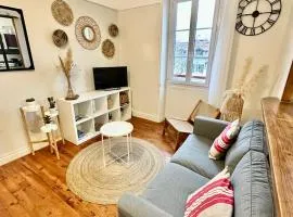 Appartement plein centre, lumineux et spacieux