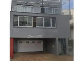 Queens Kings View Guest House