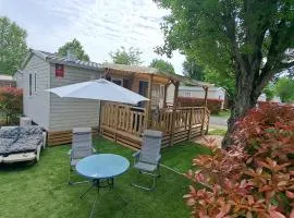 Camping à Condrieu, Mobil home 6 pers sur les bords du Rhône, avec parc aquatique