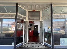 Albany Bayview Lodge，位于奥尔巴尼的酒店