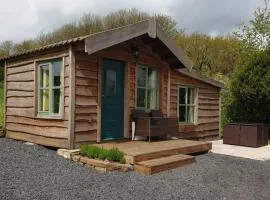 Pondside Cabin