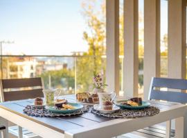 Aura Luxury Suites - Olympiada Seaside Getaways，位于奥林匹亚达的酒店