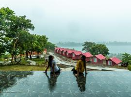 The Hosteller Bhandardara，位于班达尔达拉的豪华帐篷营地