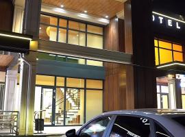 ULY DALA Hotel，位于Saryaghash的酒店