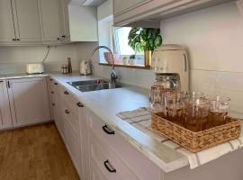 villa near Åda golf，位于特鲁萨的酒店