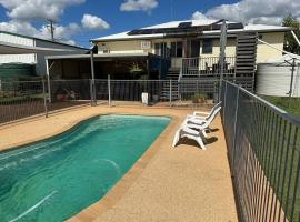 Stay Outback Clermont - Pet Friendly