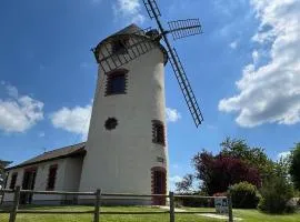 LE MOULIN DES GARDES