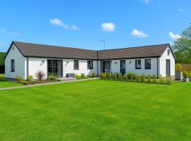 Lytton Tree Lodge Near Southwold，位于Reydon的酒店