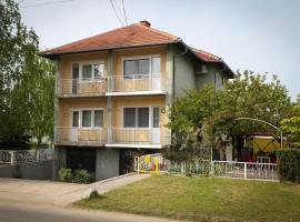 Vila Popović Plaža，位于克拉多沃的酒店