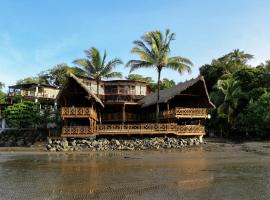 Costa Catalina Beachfront Escape - Opening Special，位于圣卡塔利娜岛的酒店