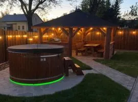 Zander Village Zator