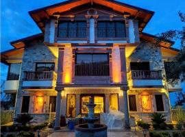 Asgard Deluxe Otel，位于Burhaniye的酒店