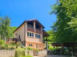 The best Riverfront house