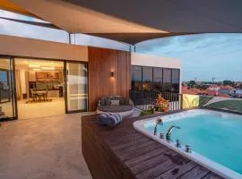 Onyx Beach Hotel