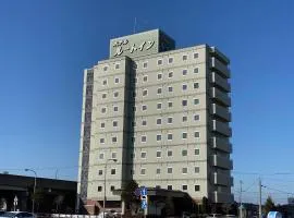 鲁特因汉八户站前酒店