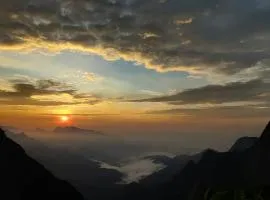 Munnar aathicottage in chinnakanal