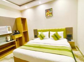 HOTEL PREMIUM K-P Near Mansa mata Temple and Railway station -Fully Air conditioned Rooms with Wifi-LIFT and Restaurant- A Top Rated Hotel In Haridwar，位于哈里瓦的酒店