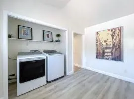 Hillside-This is a House with 5 master suite