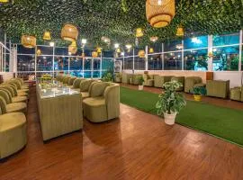 The Bunkk Inn Hotel & Restaurant - Mussoorie International