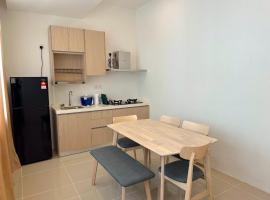 1 Avenue Homestay & Serviced Apartments，位于Kampong Karungkon的宠物友好酒店