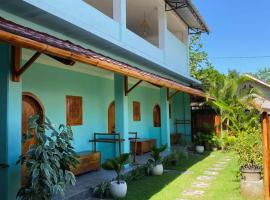 Secret Spot Surf and Stay，位于龙目岛库塔的住宿加早餐旅馆