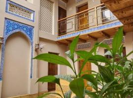 Ornament Boutique Hotel，位于希瓦的酒店