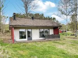 2 Bedroom Amazing Home In Hammenhög