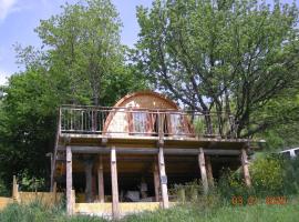 Casa nei 3 alberi, Molise，位于阿尼奥内的酒店