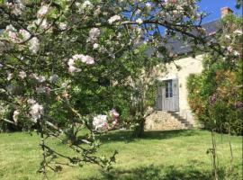 La bergerie - Point de vue sur la Creuse，位于Ceaulmont的酒店