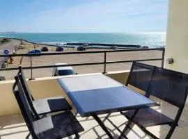 Tipoz'immo-Le Grand Grand 210 -view and direct access to the sea-pets accep