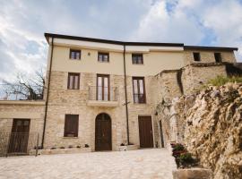 Le Terrazze Sul Lago，位于Posta Fibreno的酒店