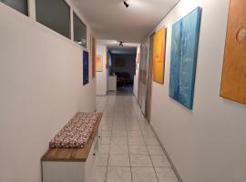 Casa Home-Art，位于比亚斯卡的酒店
