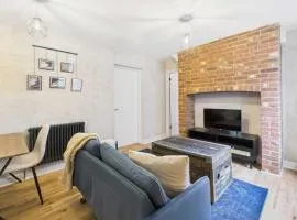 Host & Stay - Dame Alice Street