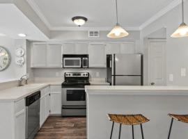 Charming 2 bed 2 bath condo in Sandestin Golf Cart Included!
