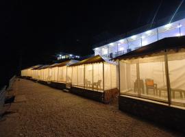 Orophile Retreat Resort，位于Tota Ām的豪华帐篷营地