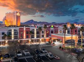 亨德森智选假日酒店，位于拉斯维加斯的酒店