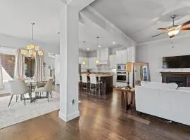 Modern Allen Prairie Retreat