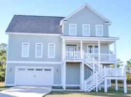 3BR Harkers Island Dream King bed Sound Views