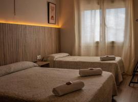 Can Setmanes by CozyCatalonia，位于布拉内斯的酒店